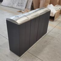 Poubelle carrée en acier inoxydable, résistante à la corrosion, écologique, design classique pour une utilisation en intérieur/extérieur