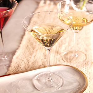 Cristalería SJ, Copa <span class=keywords><strong>de</strong></span> Martini Gigante Personalizada <span class=keywords><strong>de</strong></span> 10 Onzas con Borde <span class=keywords><strong>de</strong></span> <span class=keywords><strong>Cristal</strong></span>, Vasos <span class=keywords><strong>de</strong></span> Cóctel con Opciones <span class=keywords><strong>de</strong></span> Diseño <span class=keywords><strong>de</strong></span> Color y Logotipo - Product Image 3