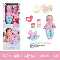 Adorable poupée bébé de 30 cm en plastique soufflé avec vaisselle, canard et biberon, modèle à yeux fixes pour le jeu créatif des enfants
