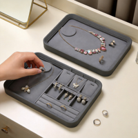 Plateaux de présentation de bijoux (Foshan) P007 pour bracelets, colliers, pendentifs, boucles d'oreilles et présentoirs à bagues