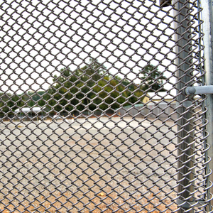 Malla de Alambre de Acero de Alta Resistencia Tejida con Eslabones de Cadena de Diamante de 6 pies y 8 pies, Personalizada y de Alta Calidad, con Servicio de Doblado y Soldadura - Product Image 3