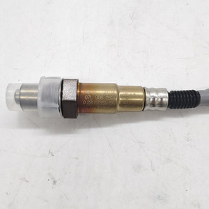 <span class=keywords><strong>Lambda</strong></span> 02 Sauerstoffs ensor 0258017153 07 L906262S 5-Draht-Sauerstoffsensor mit Luft-Kraftstoff-Verhältnis für Audi A3 A4 A5 A8 Q7 Q5 Porsche VW - Product Image 3