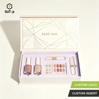 Boîte cadeau en papier rigide de luxe personnalisée avec logo estampé à chaud, fermeture à ruban, petite boîte cadeau en papier avec couvercle magnétique, insert recyclable UV