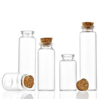 Ventes en gros de flacons en verre transparent de 4 ml à 30 ml avec compte-gouttes et bouchon en liège pour l'emballage d'huiles parfumées