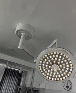 LED schaduwloze chirurgische operatieverlichting voor veterinair gebruik CRI 96 instelbare kleurtemperatuur 3500K-5000K 60000-160000 Lux - Product Image 4