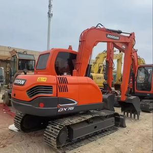 Excavadora pequeña Doosan Dx75 usada de buena calidad, modelo 2021, motor de 7,3 toneladas, caja de cambios, maquinaria de engranajes - Product Image 1