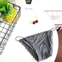 Bikini de nuevo diseño para mujer, bragas de secado rápido, tangas de una pieza, encaje sin costuras de seda helada, espalda en T sencilla y cómoda