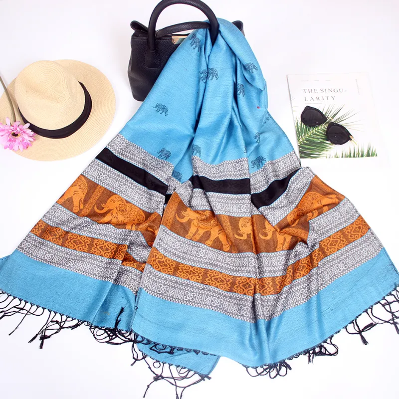 여성을위한 스카프 세련된 패션 저렴한 가격 새로운 디자인 스카프 민족 꽃 패턴 캐시미어 스카프