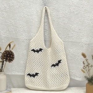 Bolso de Hombro Tejido con Diseño de Murciélagos de Halloween, Gran Capacidad, Estilo Vintage, Diseño Calado, Novedad 2026 - Product Image 5