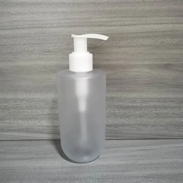 Custom 8oz opaco arancione PET bottiglia di plastica 240ml per Shampoo balsamo per il corpo pompa per la cura dei capelli 24/410