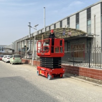 Plateforme élévatrice à ciseaux hydraulique remorquable à batterie à faible bruit 4M 6M 8M 10M 12M 14M, mini plateforme aérienne pour travaux en intérieur