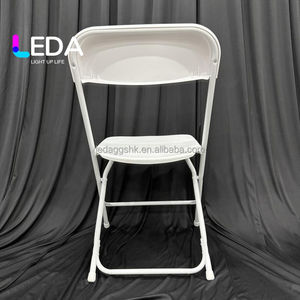 Chaises pliantes portables en plastique LEDA pour événements de mariage, chaises Wimbledon blanches en résine pliables pour événements de jardin - Product Image 5
