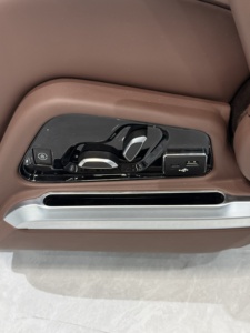 Vente en gros d'usine OEM Hipoint GT-M9 Siège de voiture en cuir de luxe haut de gamme personnalisable pour Toyota Jiangsu - Product Image 4