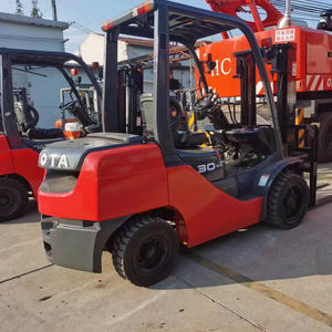 בשימוש toyota מלגזה יפן מותג חדש מאוד 3.0 טון דיזל 3ton הרמת קיבולת מחיר נמוך למכירה - Product Image 1