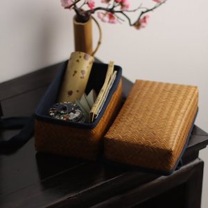 Boîte de rangement en bambou tressé de style japonais, fabricant de boîtes de rangement en bambou tressé, boîte anti-poussière pour service à thé. - Product Image 4