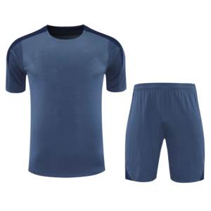 Uniformes de Futebol Personalizados de Alta Qualidade para Homens e Mulheres, Leves e Respiráveis, para Todas as Estações, com Gola Alta e Manga Curta - Product Image 1