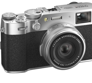 <span class=keywords><strong>Fujifilm</strong></span> X100VI-Silver avec capteur CMOS Compatible avec la <span class=keywords><strong>carte</strong></span> <span class=keywords><strong>SD</strong></span> - Product Image 2
