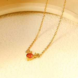 Collar de alce de Navidad para mujer, collar de acero de titanio geométrico de diamante rojo de nicho de lujo ligero de Europa y Estados Unidos - Product Image 6