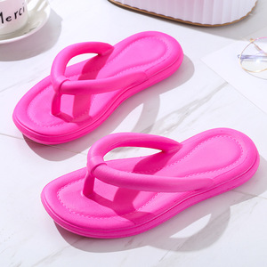 Pantuflas para Mujer Antideslizantes, Modernas y Minimalistas para el Hogar y para Usar al Aire Libre - Product Image 4