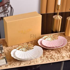 จานผลไม้เซรามิกสีทองขายดี งานเพ้นท์มือสุดหรู จานใส่ถั่ว - Product Image 1