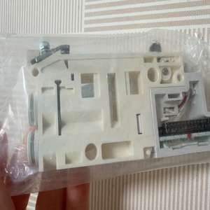 Base de Isla de Válvulas de Componentes en Contenedor Original-SMC VVQC2000-1A-D-C8 - Product Image 4