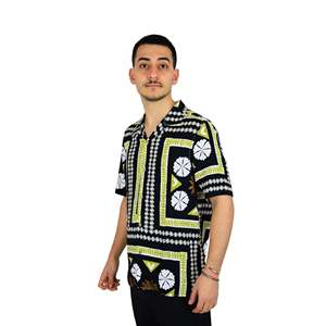 เสื้อเชิ้ตผู้ชาย สีดำ 25S14CA แขนสั้น ลายพิมพ์ลำลอง - Product Image 2
