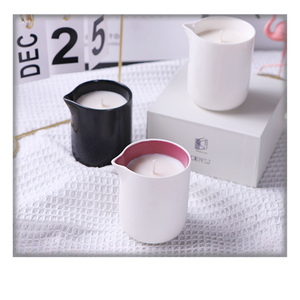 कारखाने की आपूर्ति फैशन मोमबत्ती सुगंध थोक काले और सफेद बीकर श्रृंखला ग्लास हाथ से सुगंधित सोयाबीन मोम - Product Image 1