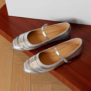 WETKISS zapatos <span class=keywords><strong>de</strong></span> mujer <span class=keywords><strong>de</strong></span> alta calidad hechos a mano, zapatos <span class=keywords><strong>de</strong></span> tacón planos dorados <span class=keywords><strong>de</strong></span> lujo OEM <span class=keywords><strong>de</strong></span> fábrica, zapatos planos <span class=keywords><strong>de</strong></span> <span class=keywords><strong>Ballet</strong></span> <span class=keywords><strong>de</strong></span> punta redonda, zapatos planos Mary Jane para mujer - Product Image 4