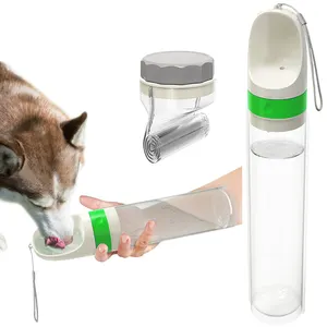 Bottiglia d'acqua pieghevole per animali domestici all'aperto gattini per cani da passeggio bottiglia per bere pieghevole OEM bottiglia d'acqua per cani personalizzata produttore di animali domestici