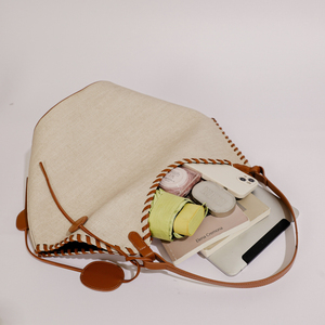Nouveau <span class=keywords><strong>Sac</strong></span> Fourre-tout Minimaliste <span class=keywords><strong>en</strong></span> Toile <span class=keywords><strong>de</strong></span> <span class=keywords><strong>Voile</strong></span> Grande Capacité Couleur Unie pour Femme, Idéal pour le Travail Quotidien, Collection 2026 - Product Image 6