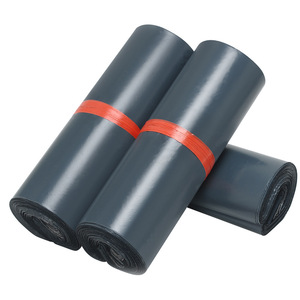 Vendita all'ingrosso personalizzato Poly Mailer durevole sacchetto del corriere nero opaca busta di <span class=keywords><strong>imballaggio</strong></span> 6x9 14.5x19 spedizione del pacco - Product Image 2