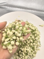 Handverlesene Hochwertige Getrocknete Jasminblüten Natürliche Jasminblüten Hochzeits-Konfetti Dekorativ für Kerzen- und Seifenherstellung
