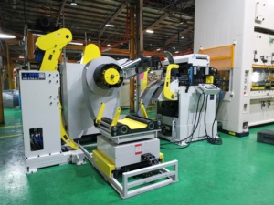 Nchw2 Bibo Haiwei High-accuracy 3-in-1 Roll Uncoiler Straightener Feeder System for 0.3-4.5 Mm Thick <b>Brass</b> Coil 3 in 1 Uncoiler - Product Image 5
