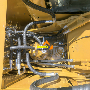 Excavatrice sur chenilles Caterpillar 320CL d'occasion, faible nombre d'heures de fonctionnement, excellent état mécanique - Product Image 6