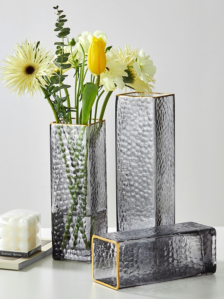 Factory Produced Wholesale Glass Flower Vase for Home Decor