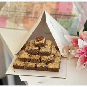 Boîte alimentaire personnalisée en forme de pyramide dorée arabe pour le Ramadan, <span class=keywords><strong>Halal</strong></span>, à emporter, pour snacks, pâtisseries, desserts, et emballage de plateaux pyramidaux de basbousa - Product Image 3