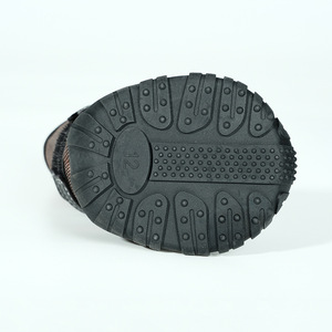 Nuove Scarpe Antiscivolo per Animali Domestici Autunno Inverno per Passeggiate Sicure di Cani Piccoli Medi e Grandi - Product Image 4