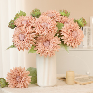 Bouquet de tournesols artificiels en soie, fleurs oranges, décoration imperméable pour salon, hall d'entrée, arrangement rétro à tenir à la main - Product Image 3