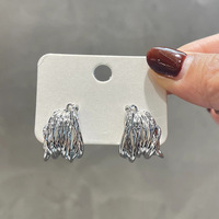 Kadınlar için Sarılmış Metal Çizgili Küpe, 12mm, Beyaz Altın ve Altın Kaplama Pirinç Kore Tarzı, 2 Renk