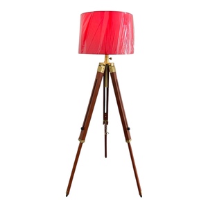 Lámpara de Pie Ajustable de Aluminio y Madera Pulida con Pantalla Rosa, Elegante Iluminación de Pie para Hogar, Oficina, Dormitorio, Focos - Product Image 3