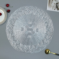 Set de table rond en PVC imperméable, résistant à l'huile et isolant thermique, style européen et luxe léger, 38 cm, pour hôtels, restaurants, cafés