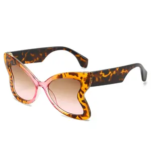 FANXUN M6133 Unisex Retro-Schmetterlings-Sonnenbrille UV400 neue Damen grenzüberschreitende europäische amerikanische Persönlichkeits-Dekorations-Sonnenbrille