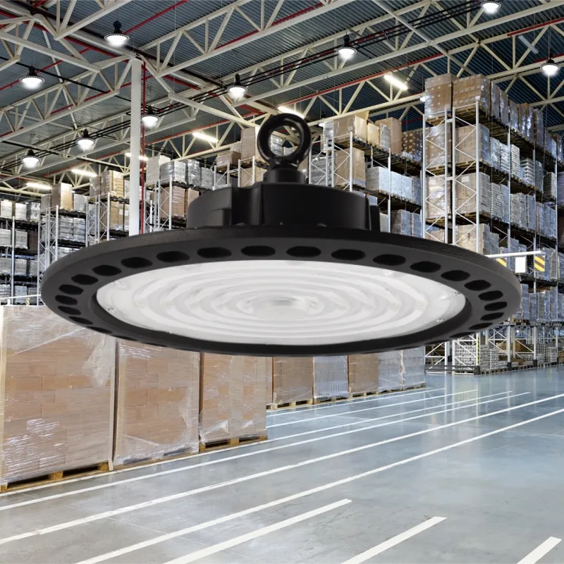 Éclairage d'atelier d'entrepôt industriel direct d'usine IP65 Highbay 100W 150W 200W UFO LED High Bay Light