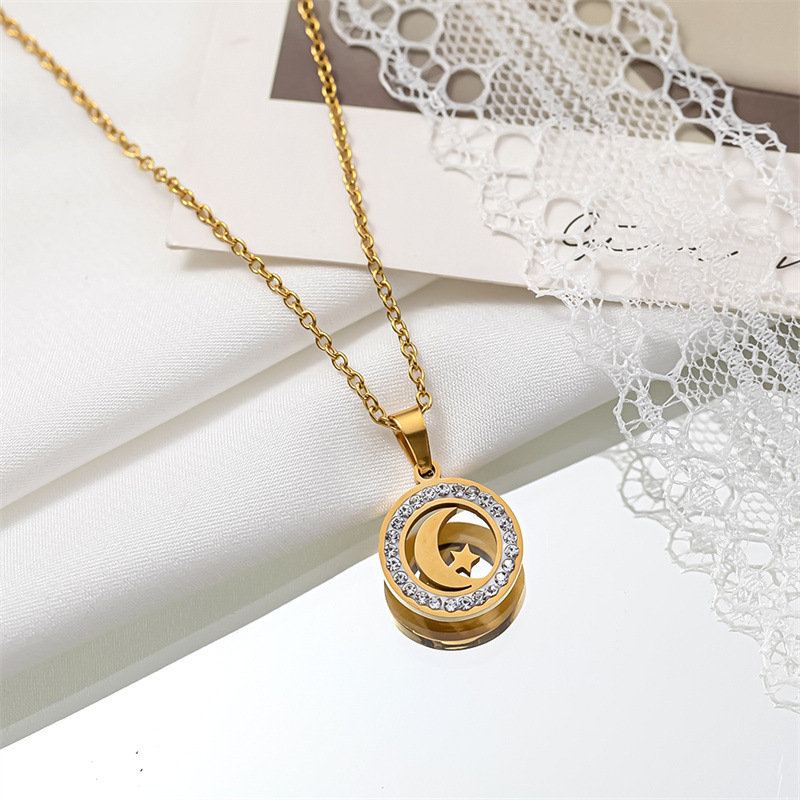 moon surrounded zirconia