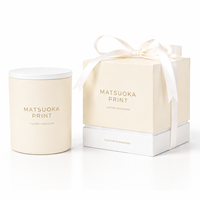 Boîte à bougies personnalisée en deux parties, vert sauge, papier couché 157 g/m², estampage à chaud doré avec logo personnalisé
