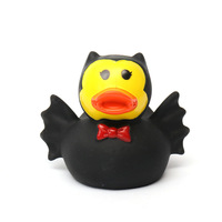 Baignoire en forme de canard en caoutchouc PVC imprimé en masse personnalisé Halloween Jouets pour le bain intégrant des motifs