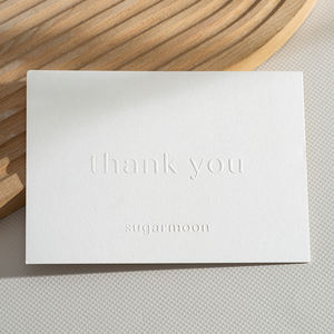 Tarjetas de agradecimiento en relieve incoloras de lujo personalizadas Tarjetas de felicitación 3D Tarjeta de visita de papel de textura gruesa con impresión de logotipo - Product Image 5