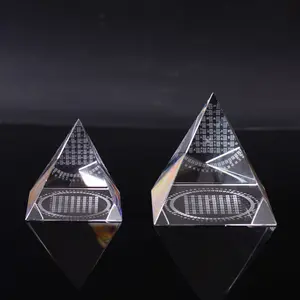3Dレーザーエッチング透明ガラスクリスタルピラミッドMH-F0588