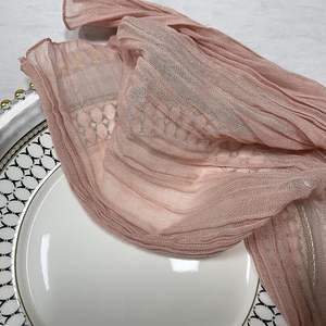 Servilletas de Lino 100% Bordadas a Mano, Desechables, de Alta Calidad, Duraderas y Elegantes para Banquetes y Bodas - Product Image 5