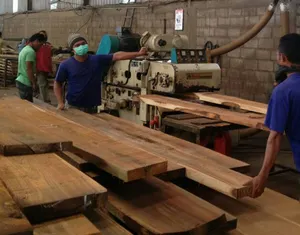 Indonésie Sonokeling, bois dur exotique matériel S4S panneau de plancher et bois, KD bois pour la fabrication de matériaux de construction